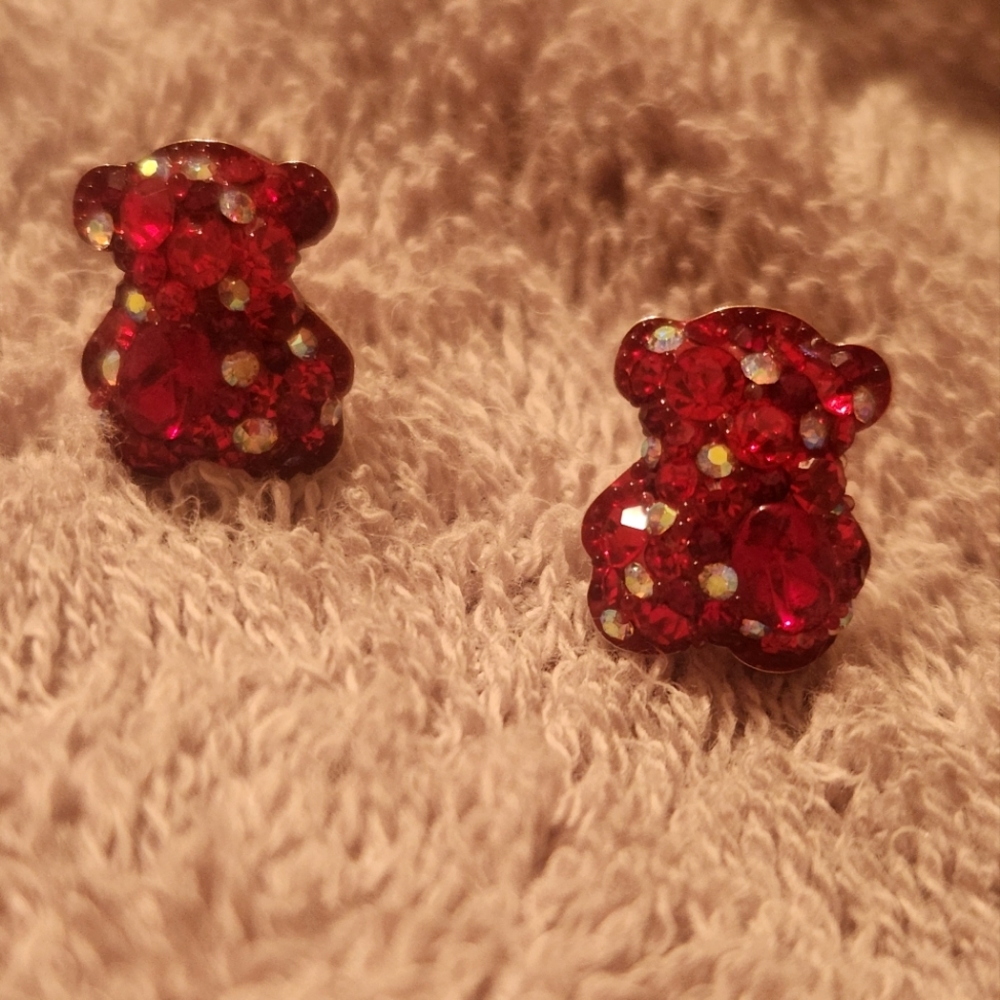 Beautiful  sterling silver red ringstones earrings 🐻